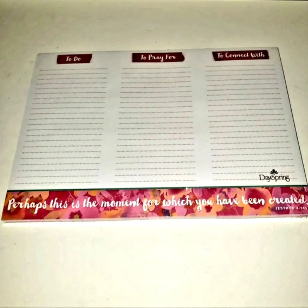 DaySpring To Do Daily Desk Pad Floral Lined